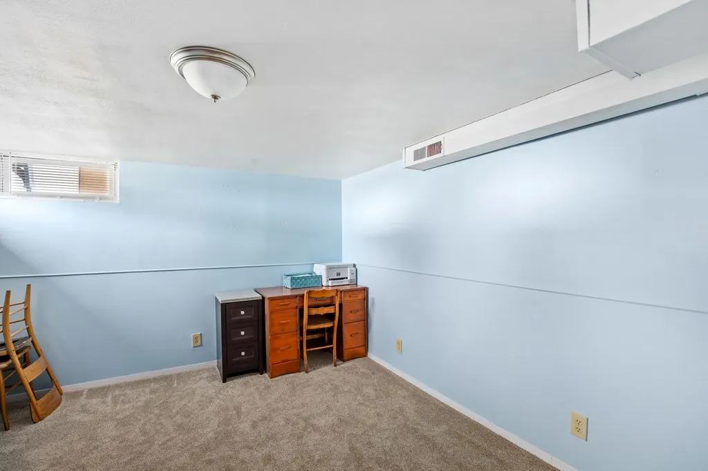 329 Riverview 4 W Great Falls MT 59404