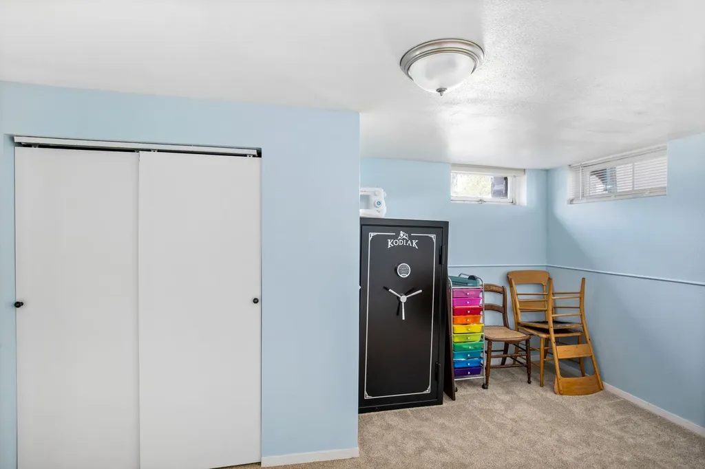 329 Riverview 4 W Great Falls MT 59404