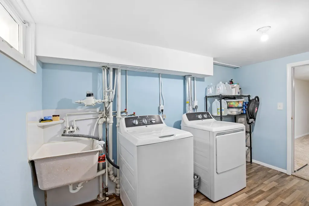 329 Riverview 4 W Great Falls MT 59404