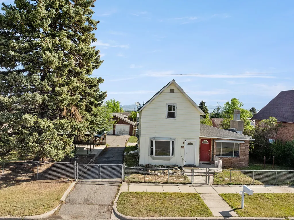 1016 Peosta Avenue Helena MT 59601