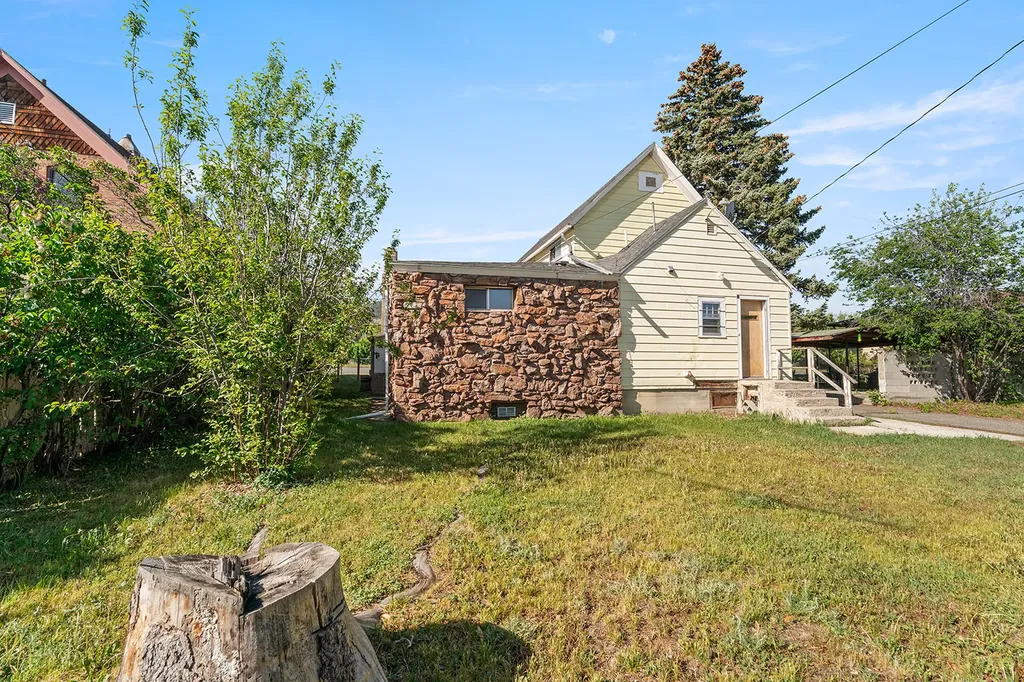 1016 Peosta Avenue Helena MT 59601