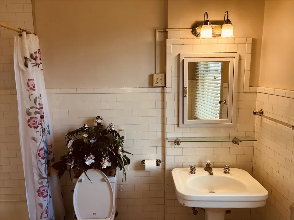 105 N Excelsior Avenue Butte MT 59701
