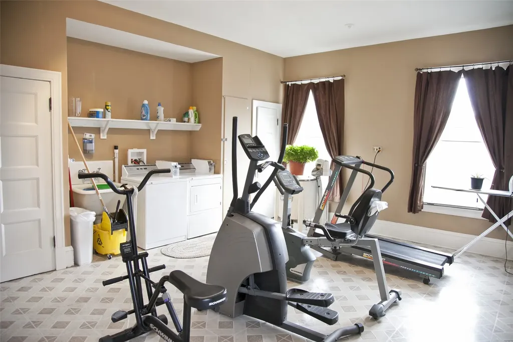 105 N Excelsior Avenue Butte MT 59701