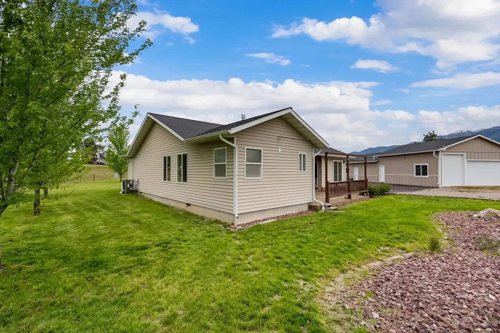 34105 Mud Lake Trail Polson MT 59860