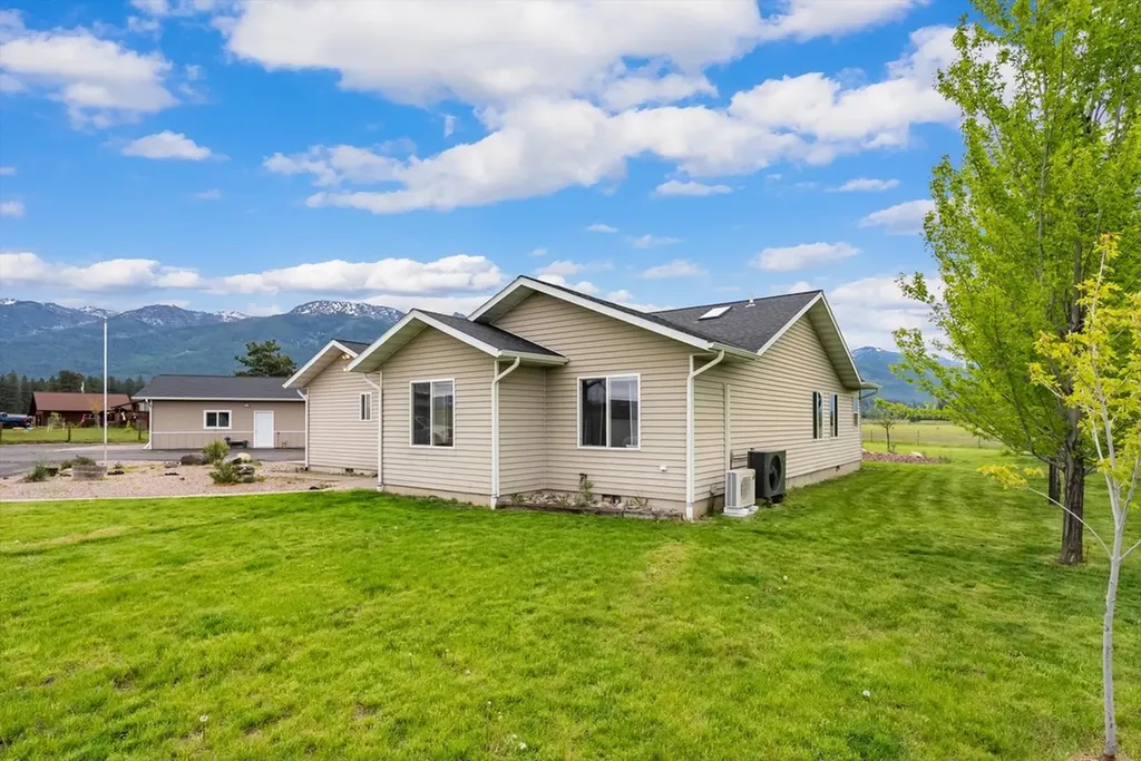34105 Mud Lake Trail Polson MT 59860