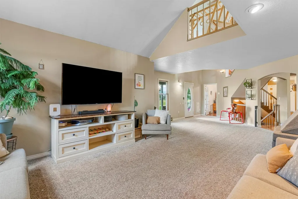 363 Poplar Lane Florence MT 59833