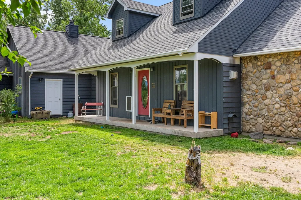 363 Poplar Lane Florence MT 59833