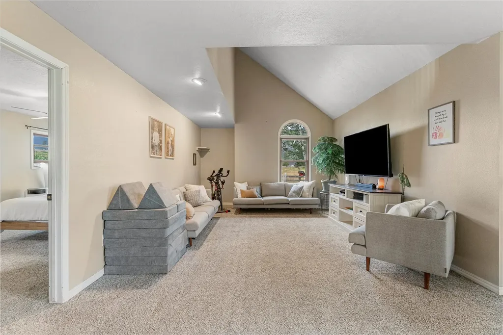 363 Poplar Lane Florence MT 59833