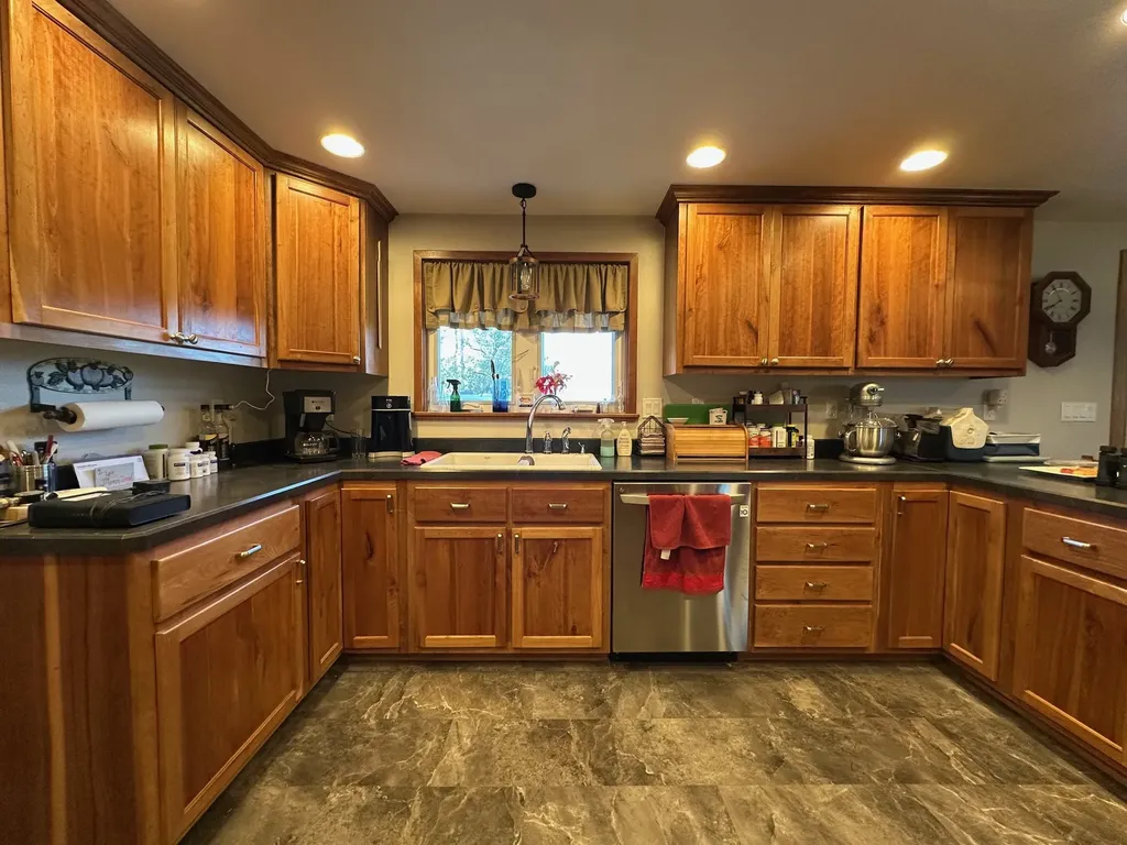46471 Valley View Road Ronan MT 59864