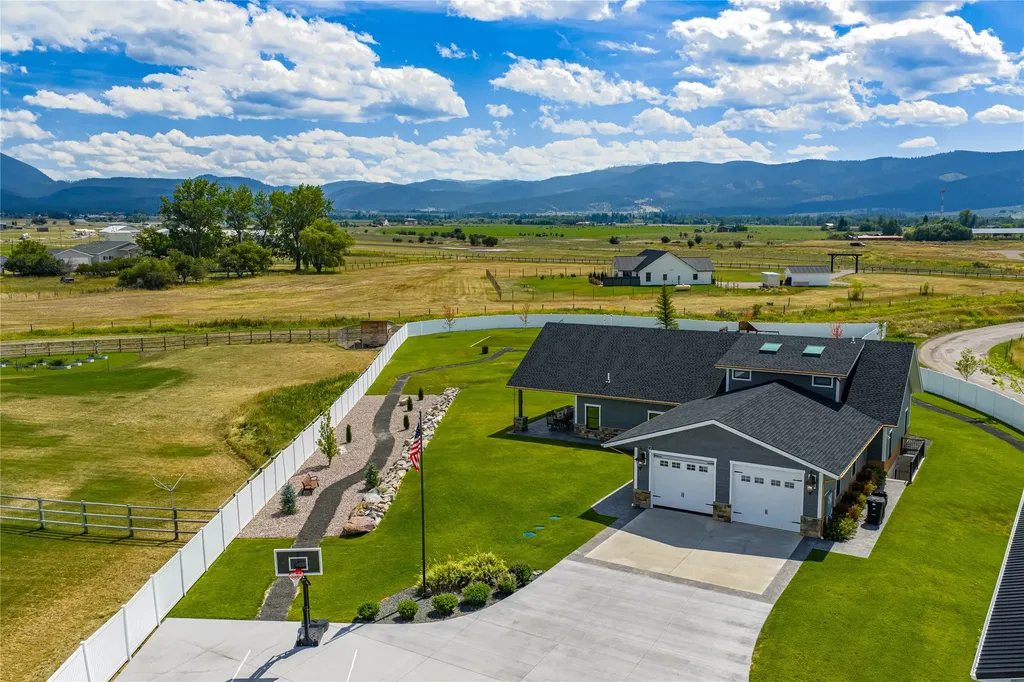 60951 Sparky Drive St Ignatius MT 59865