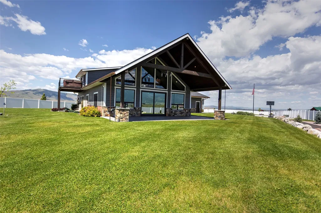 60951 Sparky Drive St Ignatius MT 59865