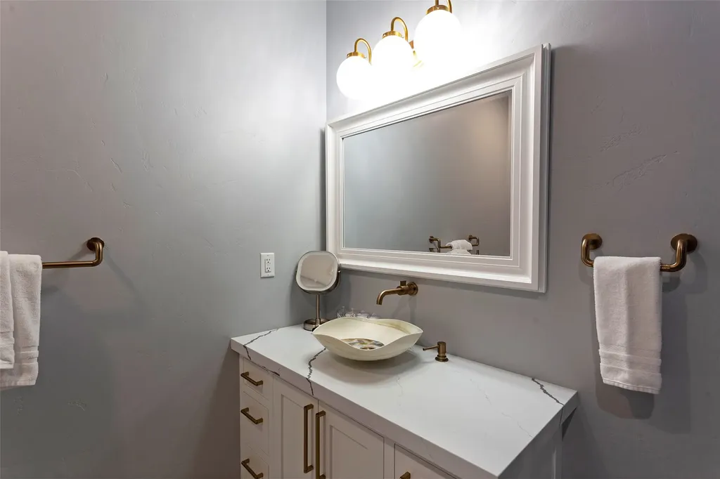 60951 Sparky Drive St Ignatius MT 59865