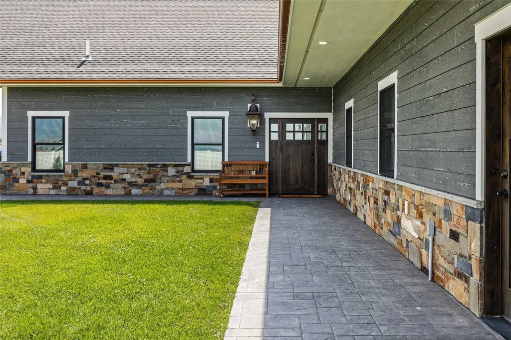 60951 Sparky Drive St Ignatius MT 59865