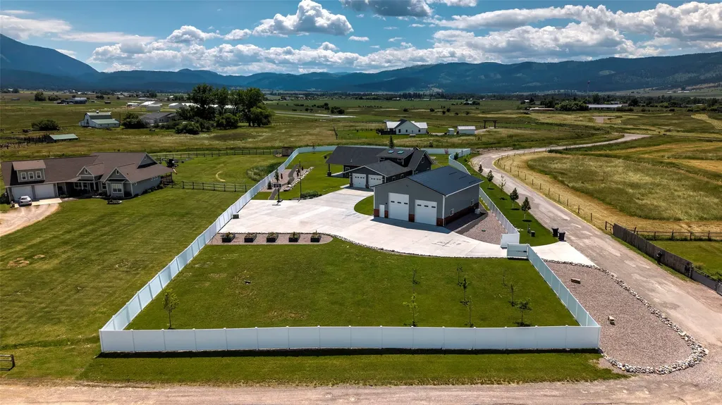60951 Sparky Drive St Ignatius MT 59865