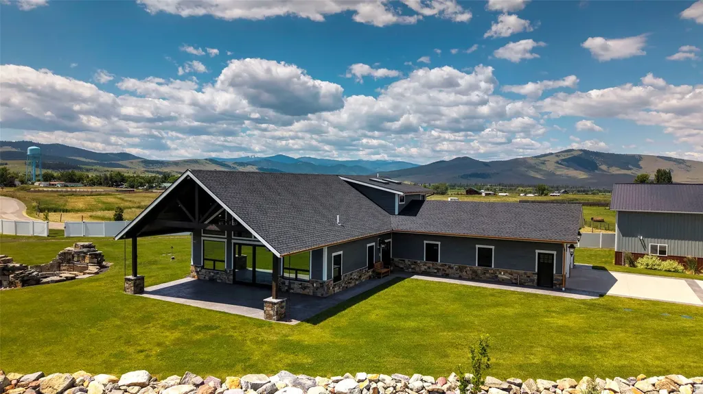 60951 Sparky Drive St Ignatius MT 59865