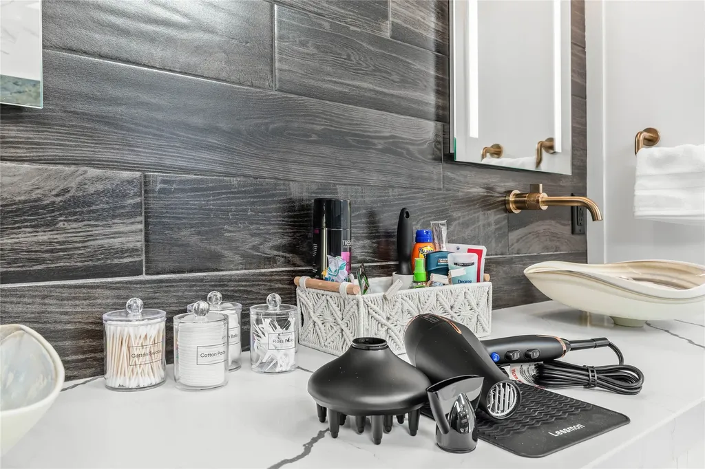 60951 Sparky Drive St Ignatius MT 59865