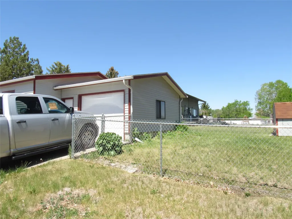 4223 8th Avenue N Great Falls MT 59405