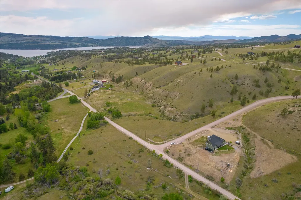 8585 Eagle View Road Helena MT 59602