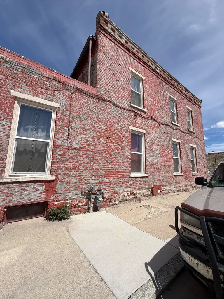 401 N Wyoming Street Butte MT 59701