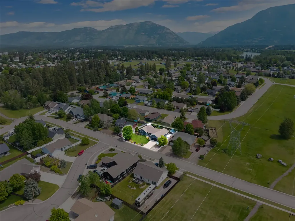 1915 12th Avenue W Columbia Falls MT 59912