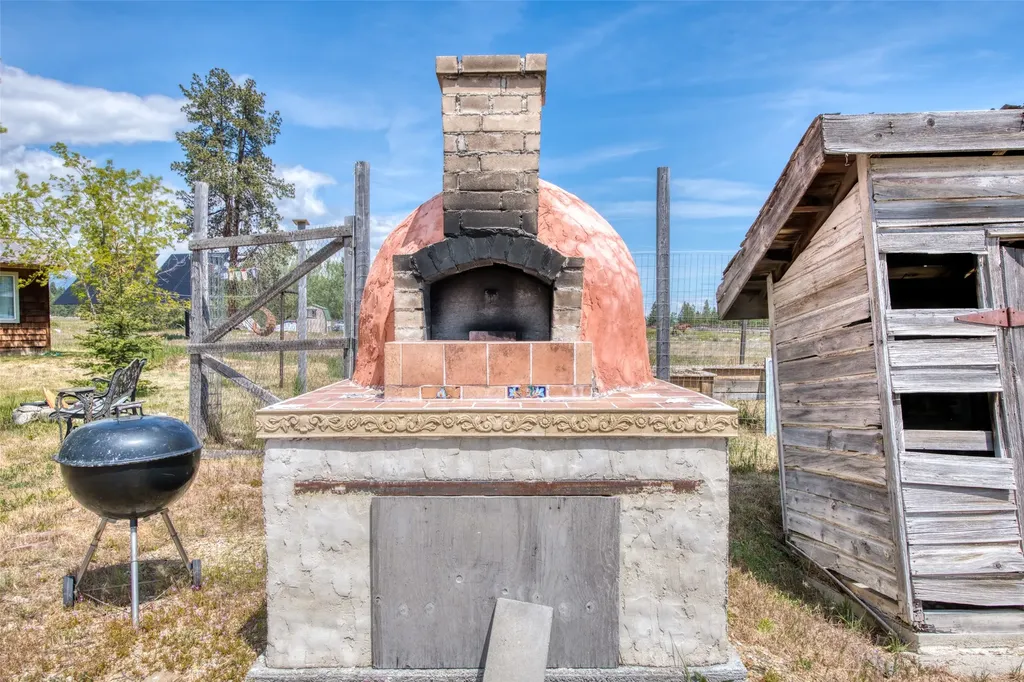 836 Orchard Drive Hamilton MT 59840