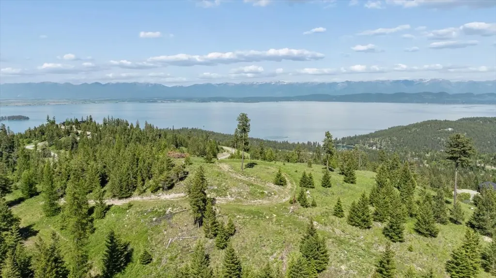 351 Ridge Line Drive Lakeside MT 59922