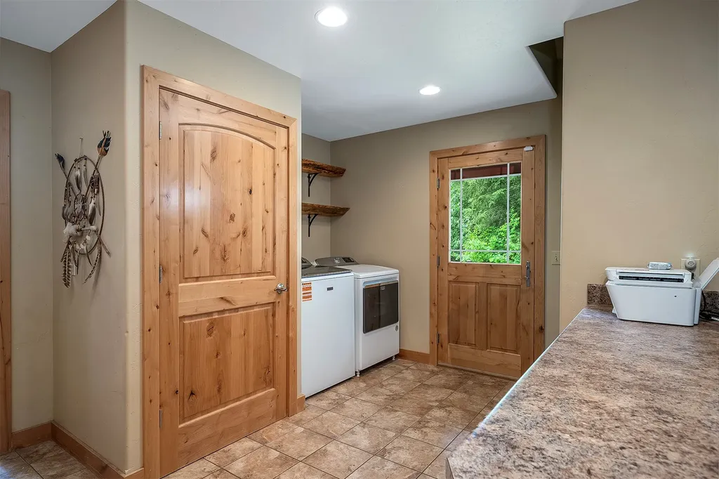 777 Mt Highway 83 Bigfork MT 59911