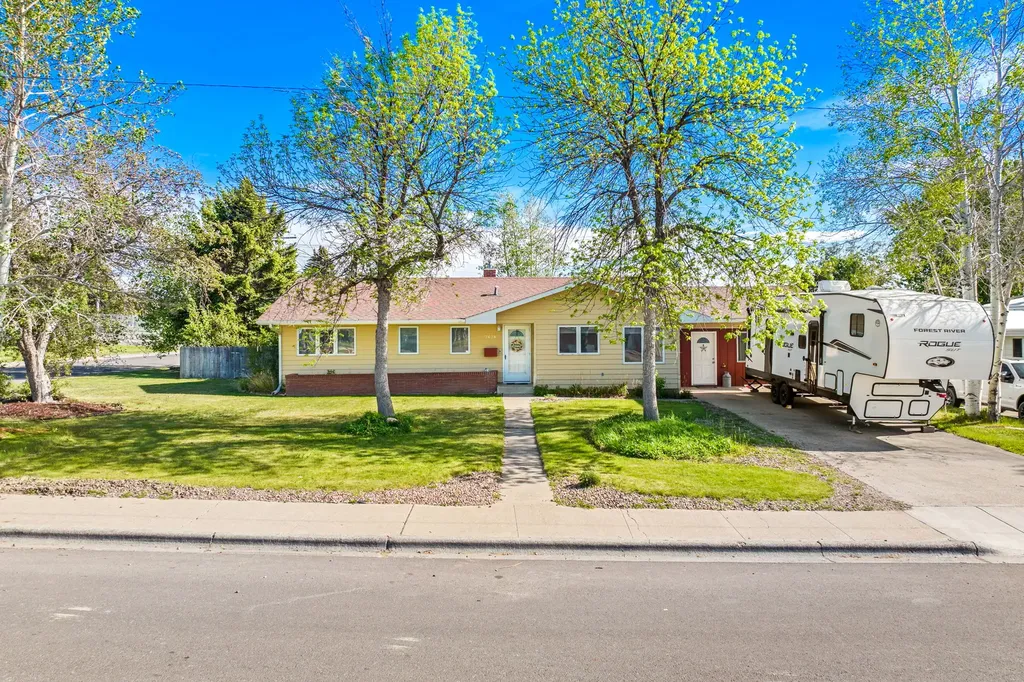 2626 8th Avenue S Great Falls MT 59405