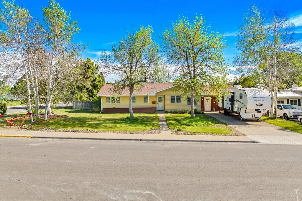 2626 8th Avenue S Great Falls MT 59405