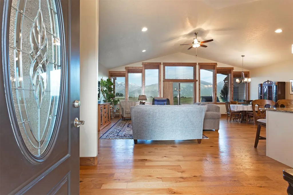 109 Hamburg Court Hamilton MT 59840