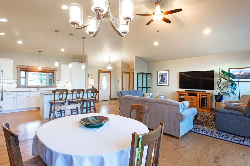109 Hamburg Court Hamilton MT 59840