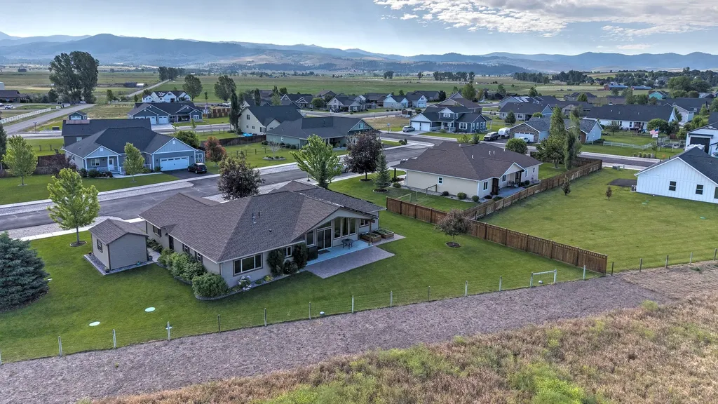 109 Hamburg Court Hamilton MT 59840