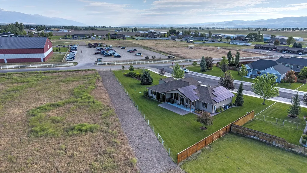 109 Hamburg Court Hamilton MT 59840