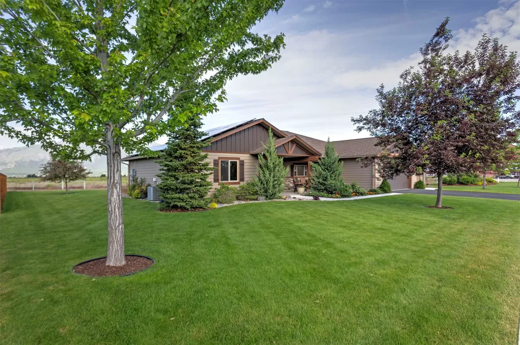 109 Hamburg Court Hamilton MT 59840