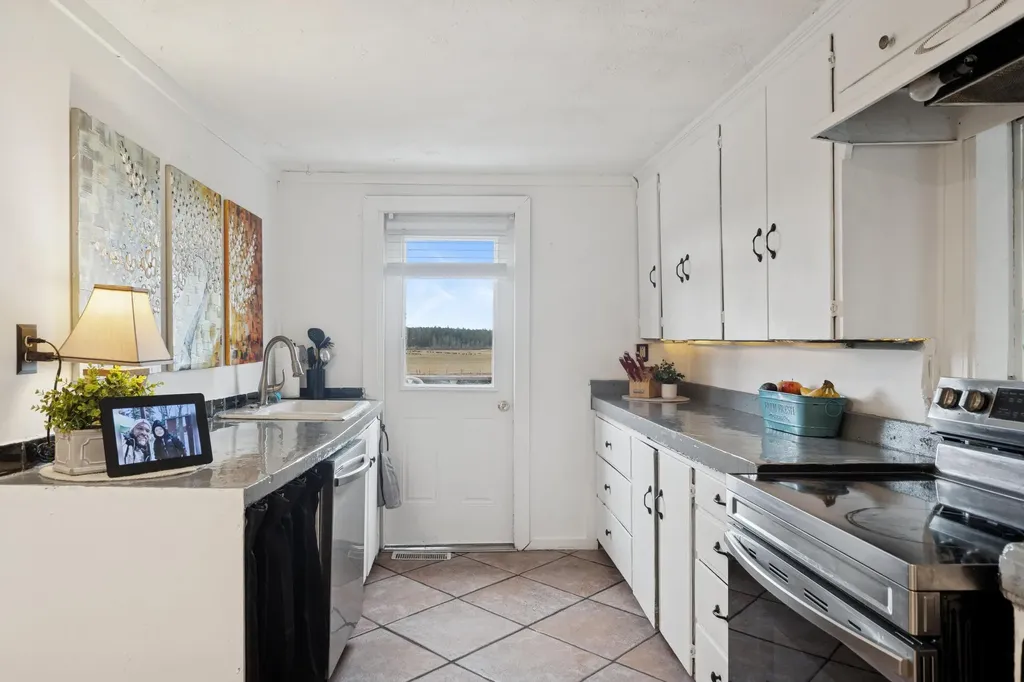 5464 Mt Highway 35 Kalispell MT 59901