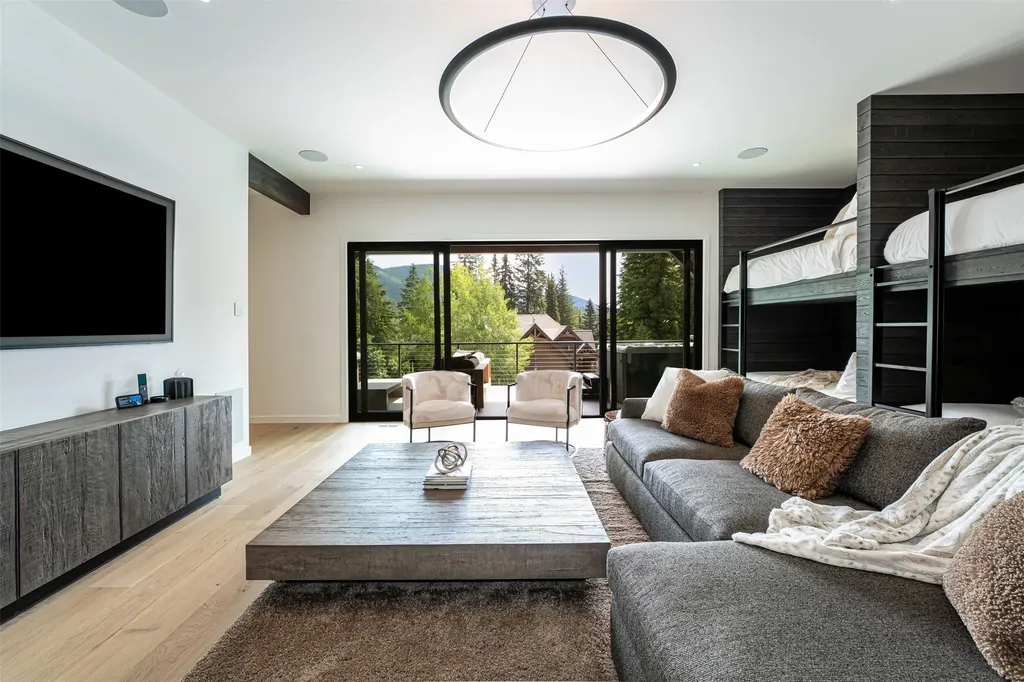 3812 Tamarack Avenue Whitefish MT 59937
