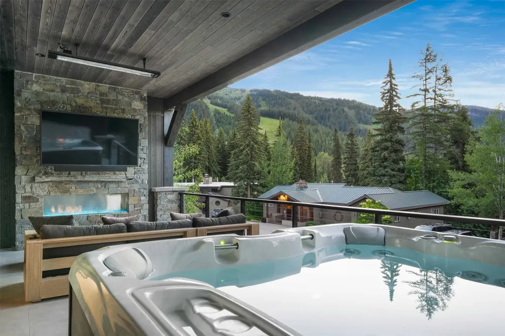 3812 Tamarack Avenue Whitefish MT 59937