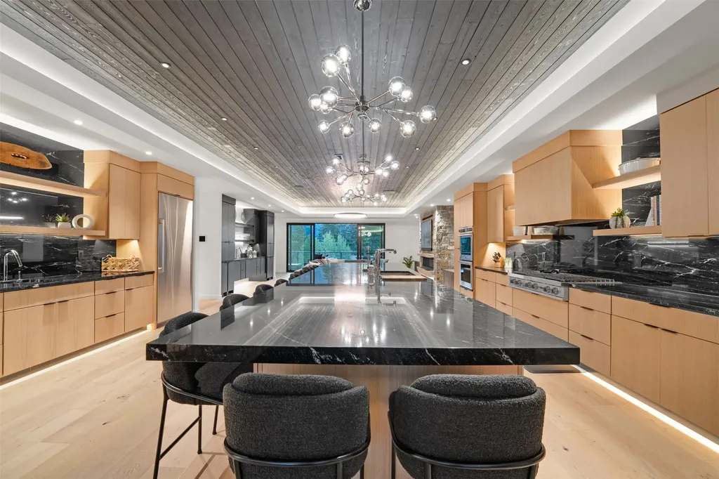 3812 Tamarack Avenue Whitefish MT 59937