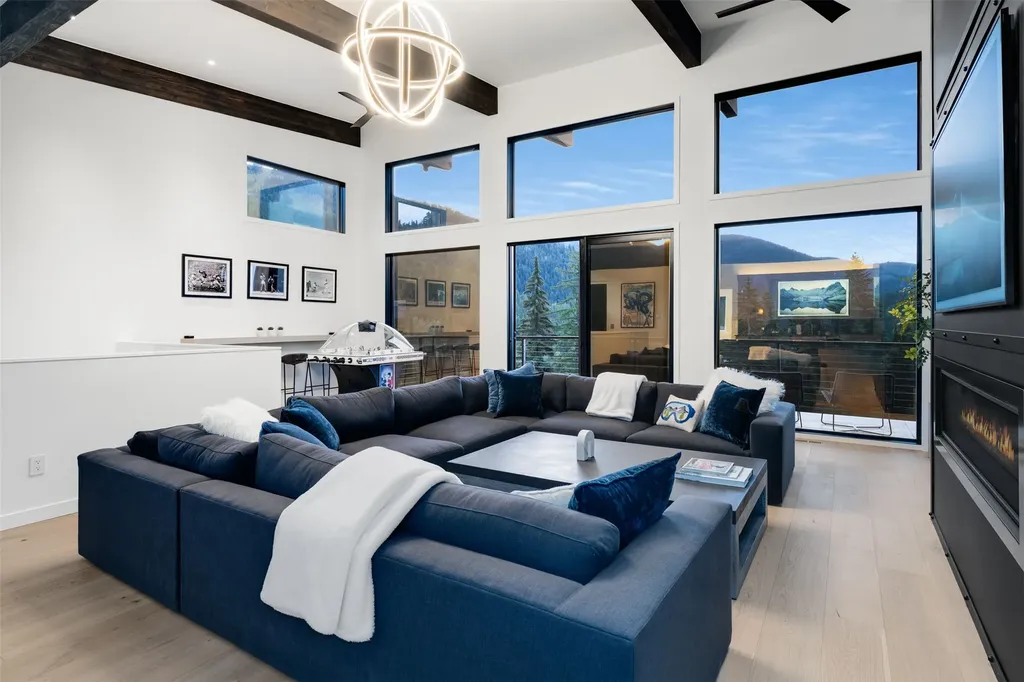 3812 Tamarack Avenue Whitefish MT 59937