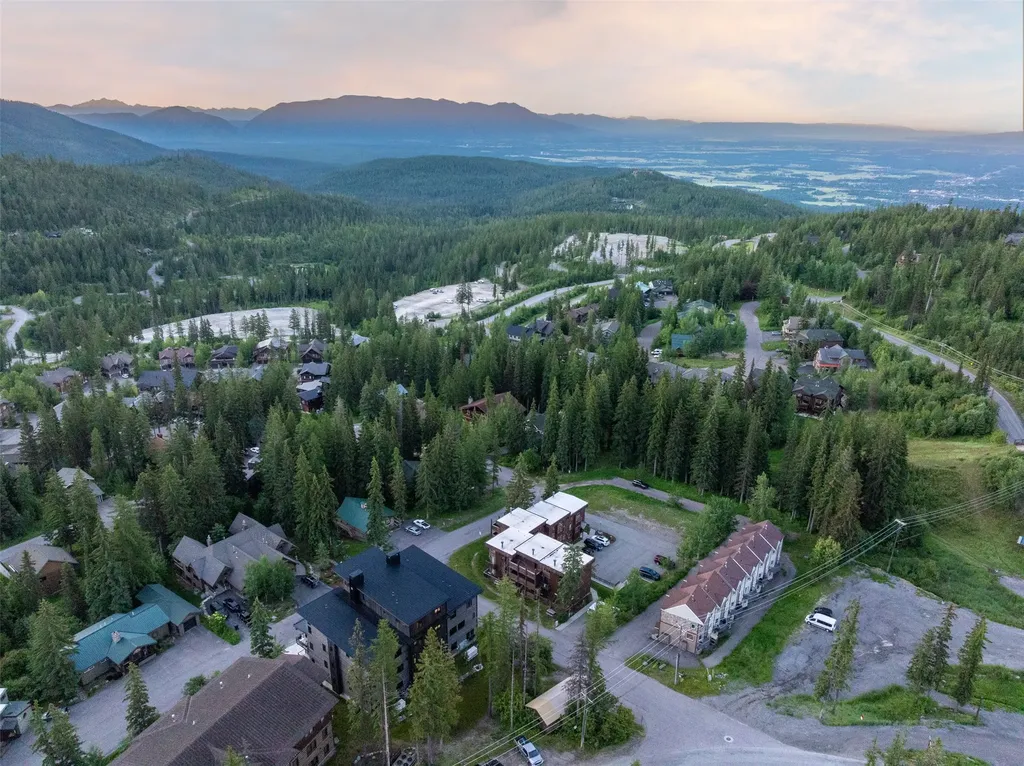 3812 Tamarack Avenue Whitefish MT 59937