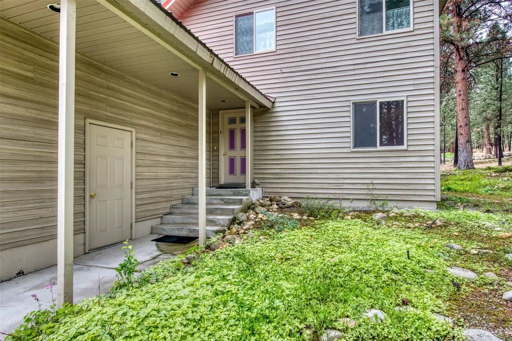 219 Peaceful Drive Hamilton MT 59840