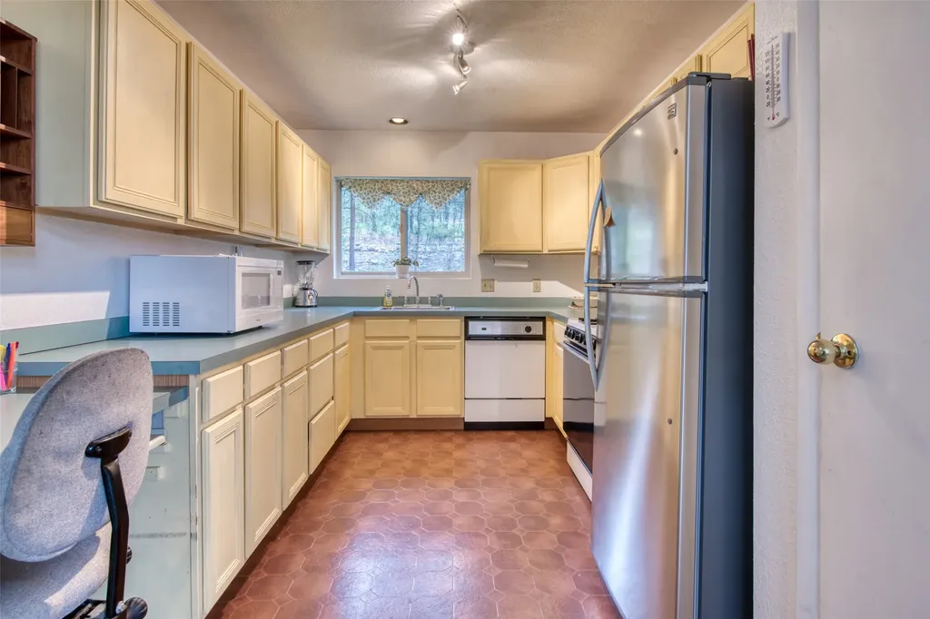 219 Peaceful Drive Hamilton MT 59840