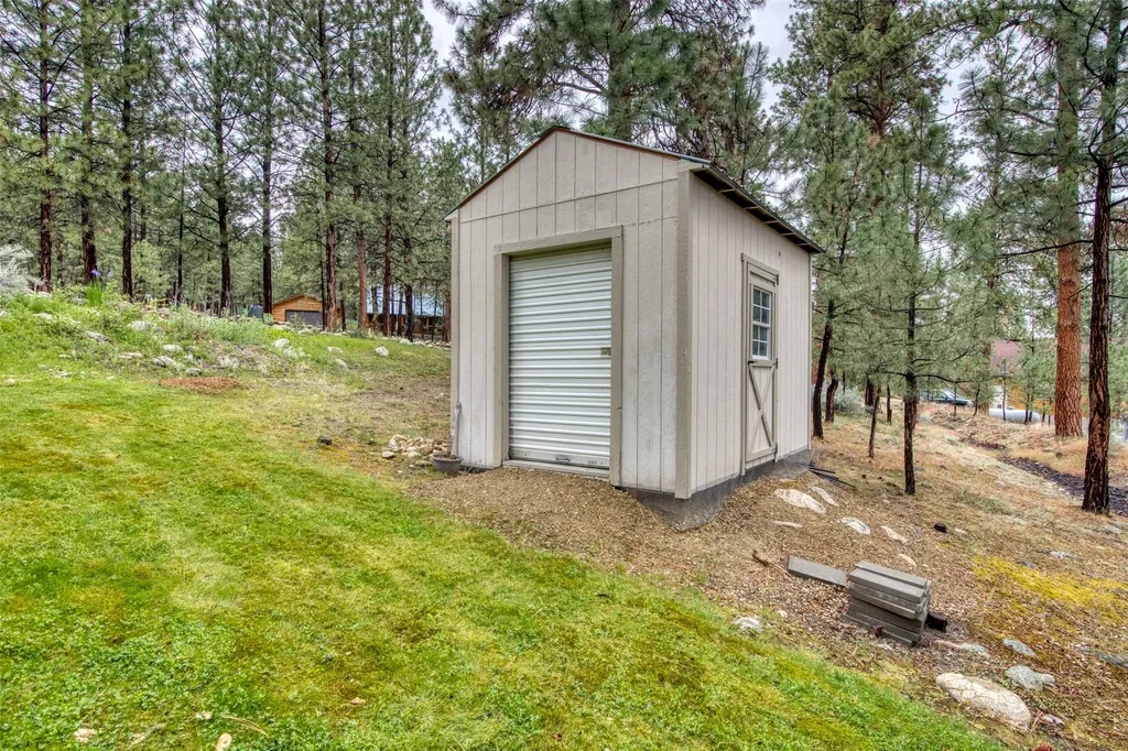 219 Peaceful Drive Hamilton MT 59840