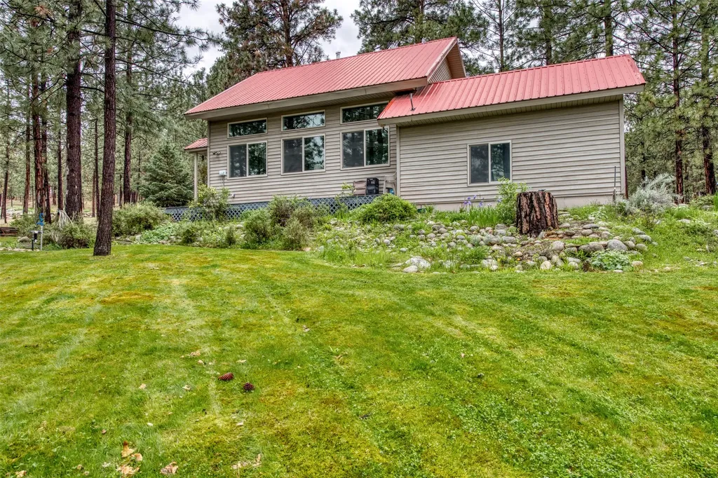 219 Peaceful Drive Hamilton MT 59840