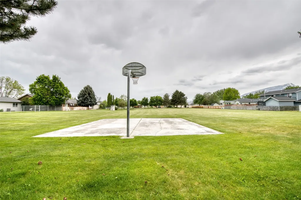 119 Alice Avenue Hamilton MT 59840