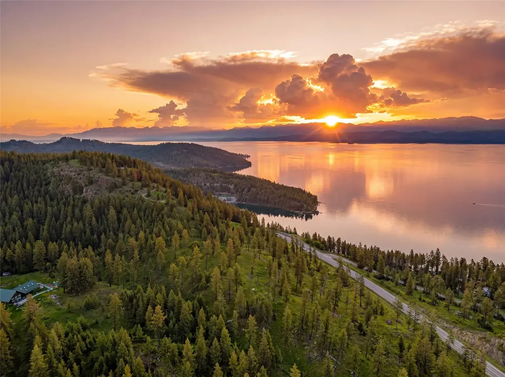 Nhn Lake Forest Drive Lakeside MT 59922