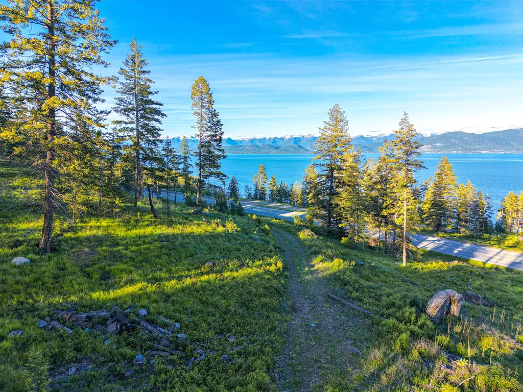 Nhn Lake Forest Drive Lakeside MT 59922