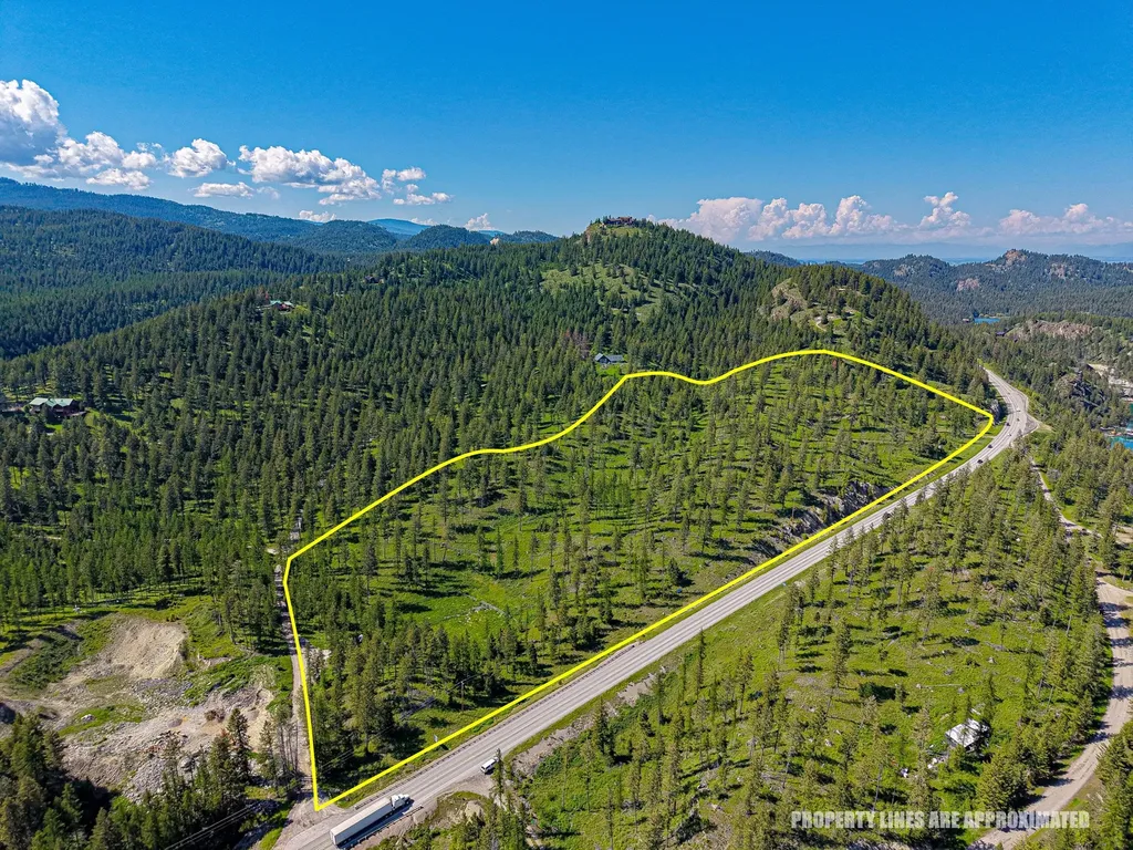 Nhn Waynona Way Lakeside MT 59922