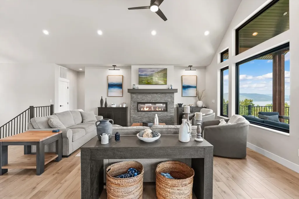 103 Southlake Crest Polson MT 59860