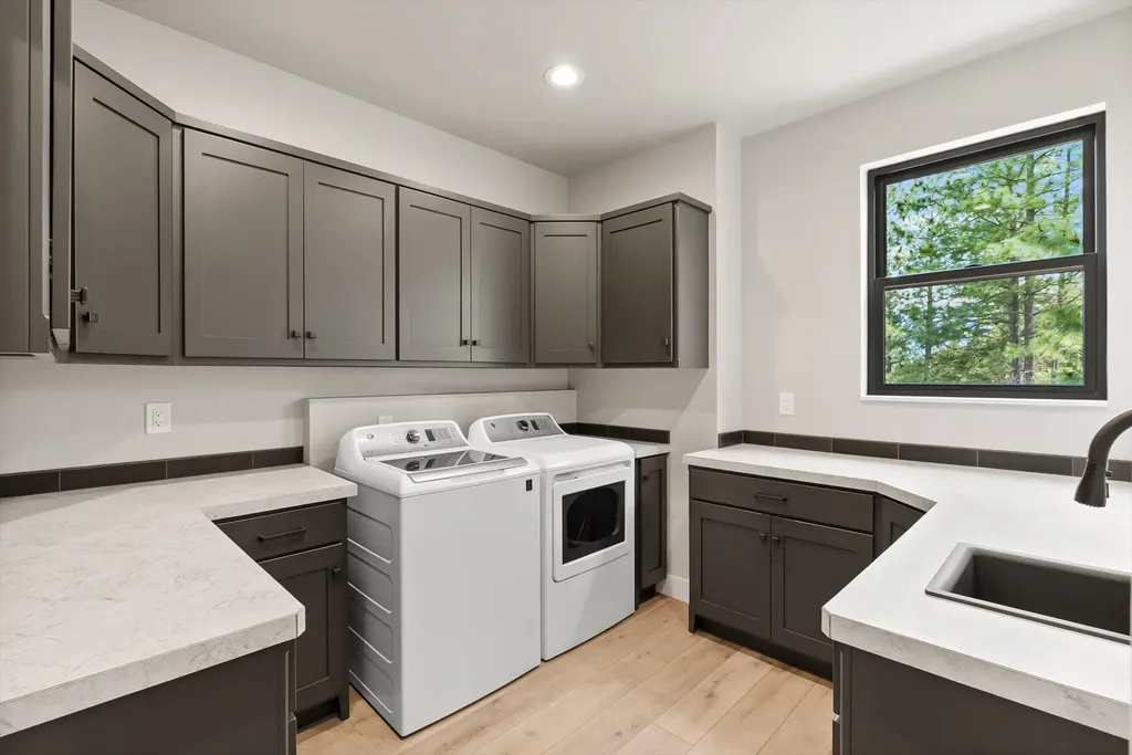 103 Southlake Crest Polson MT 59860